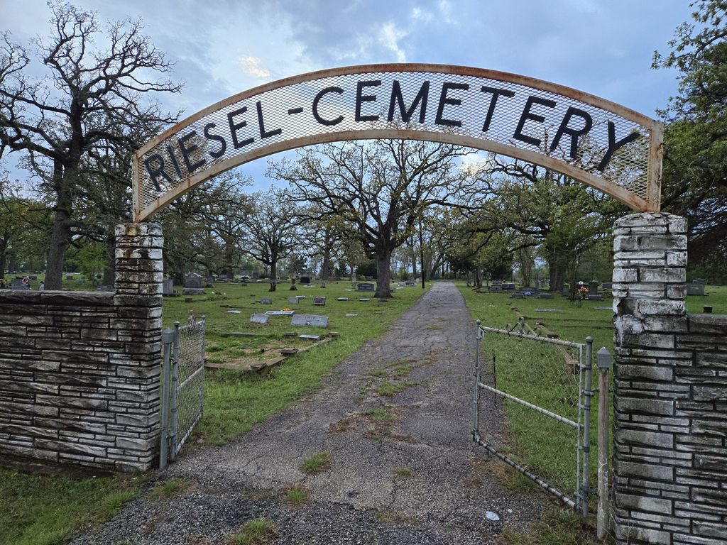 Riesel Cemetery