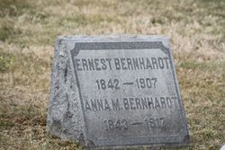 Anna Marie <I>Saffer</I> Bernhardt 