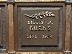 Lillie M Burns 