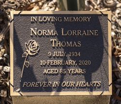 Norma Lorraine Thomas 