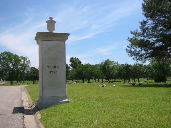 Wichita Park Cemetery and Mausoleum