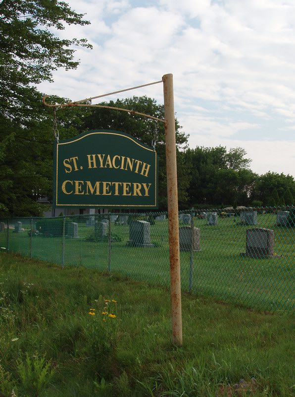 Saint Hyacinth Cemetery