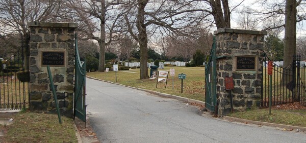 Knollwood Park Cemetery