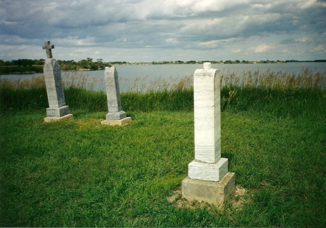 Lake Tewaukon Cemetery