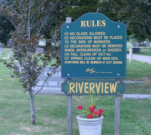 Riverview Cemetery