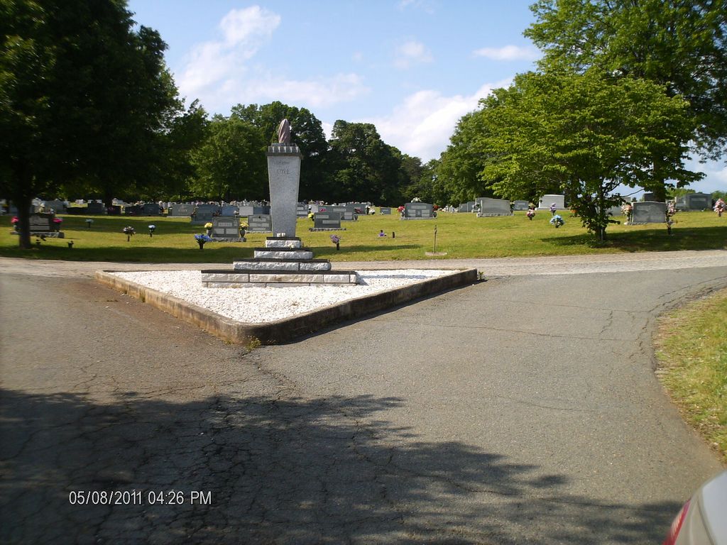 Forsyth Memorial Park