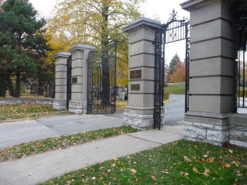 St. James Cemetery