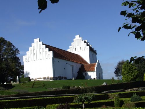 Kirke Hvalsø