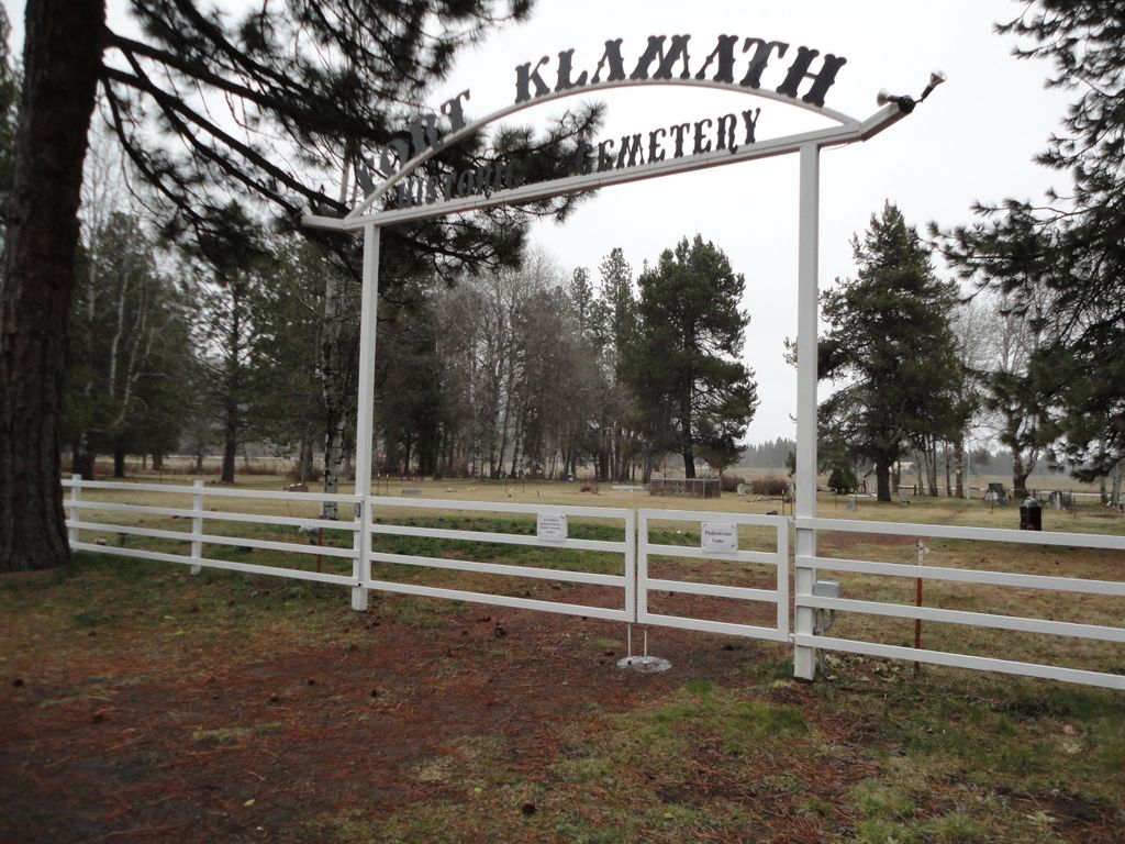 Fort Klamath Cemetery