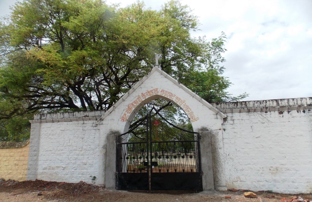 Christ Church Cemetery, Ahmednagar