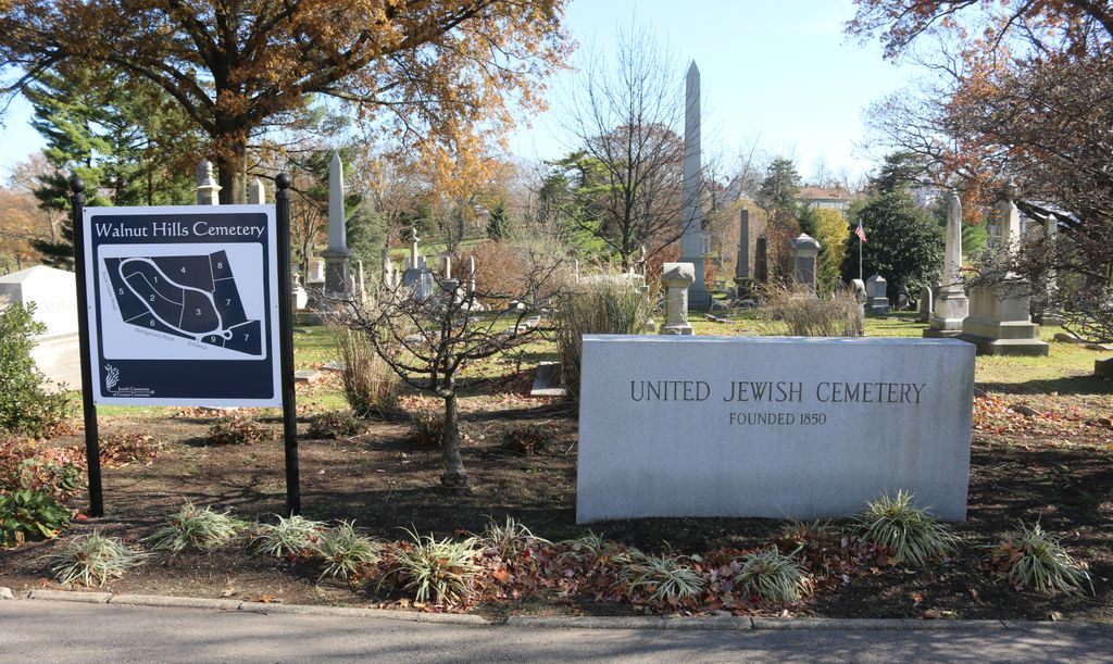 Walnut Hills Jewish Cemetery