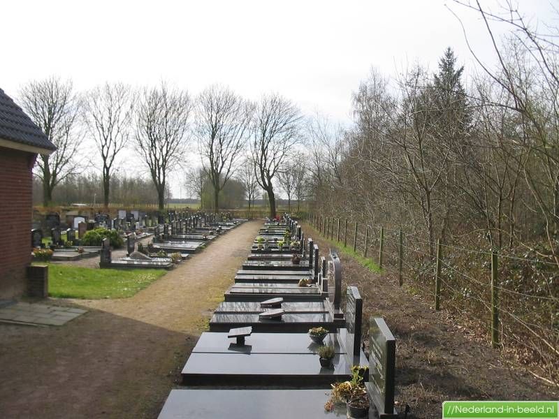 Nieuwlande Cemetery