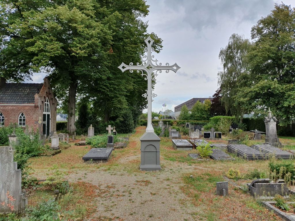 Aalten Rooms-Katholieke Begraafplaats