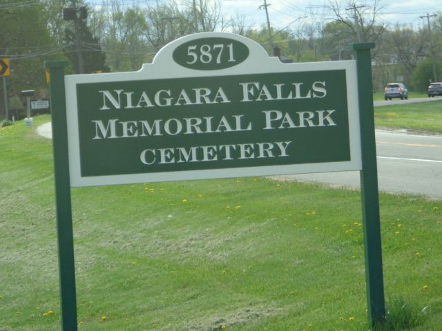 Niagara Falls Memorial Park