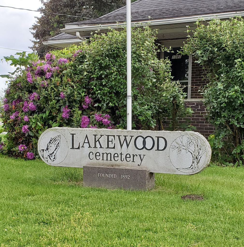 Lakewood Cemetery