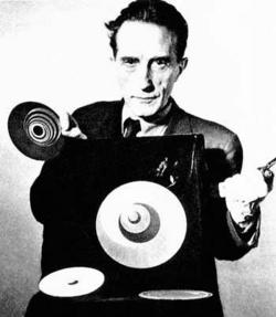  Marcel Duchamp