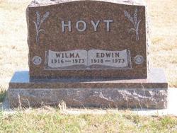  Edwin B. Hoyt