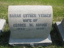  Sarah Esther <I>Yerkes</I> Moore