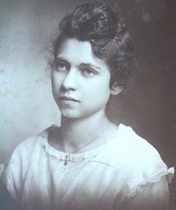  Lucille Eleanor <I>Dutton</I> Coulter