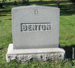  Cassius R. Benton
