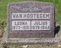  Julius VanHootegem