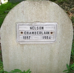 Nelson Chamberlain