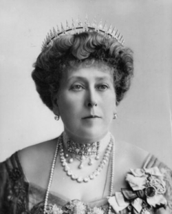  Beatrice Saxe-Coburg