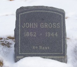  John Gross