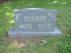  Horace Akers