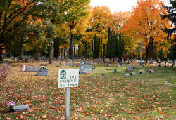 Oakwood Catholic Cemetery