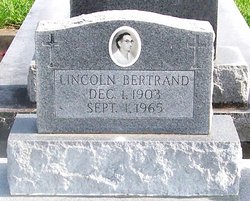  Lincoln Bertrand