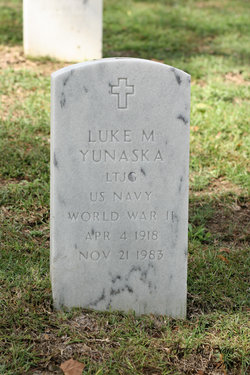  Luke Max Yunaska