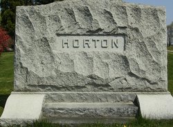  Norman B. Horton