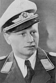 Capt Helmut Belser