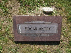  Edgar Antry