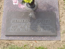  Herbert L. Spivey