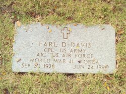  Earl D. Davis