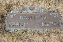  Joseph Daniels