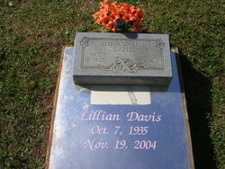  Lillian “Sis” Davis