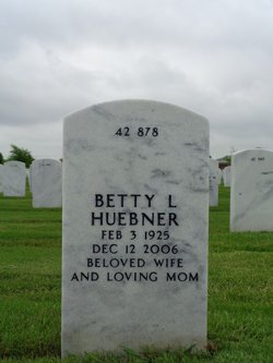Betty Lorenz Huebner (1925-2006)