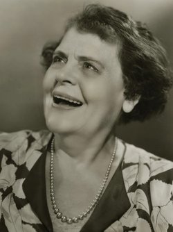  Marie Dressler