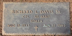  Richard L. Davis Sr.