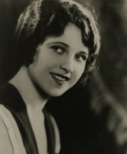  Eugenia Gilbert