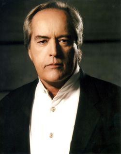  Powers Boothe