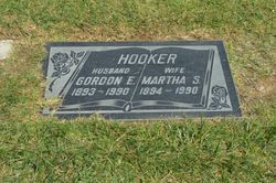  Gordon E Hooker
